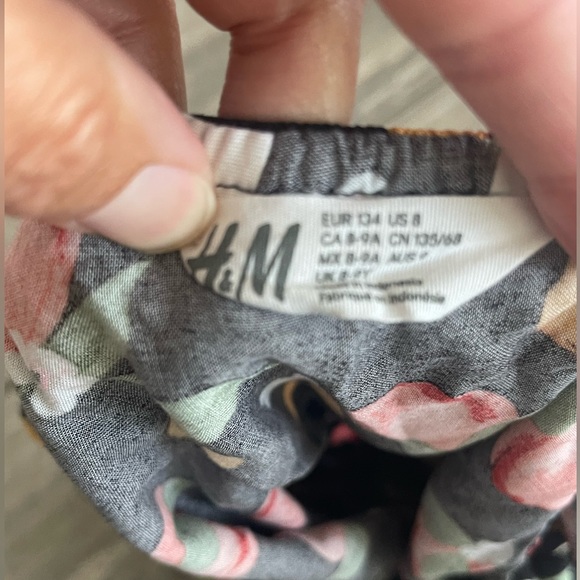 Perfect for “back to school” Girls rompers - Picture 6 of 7